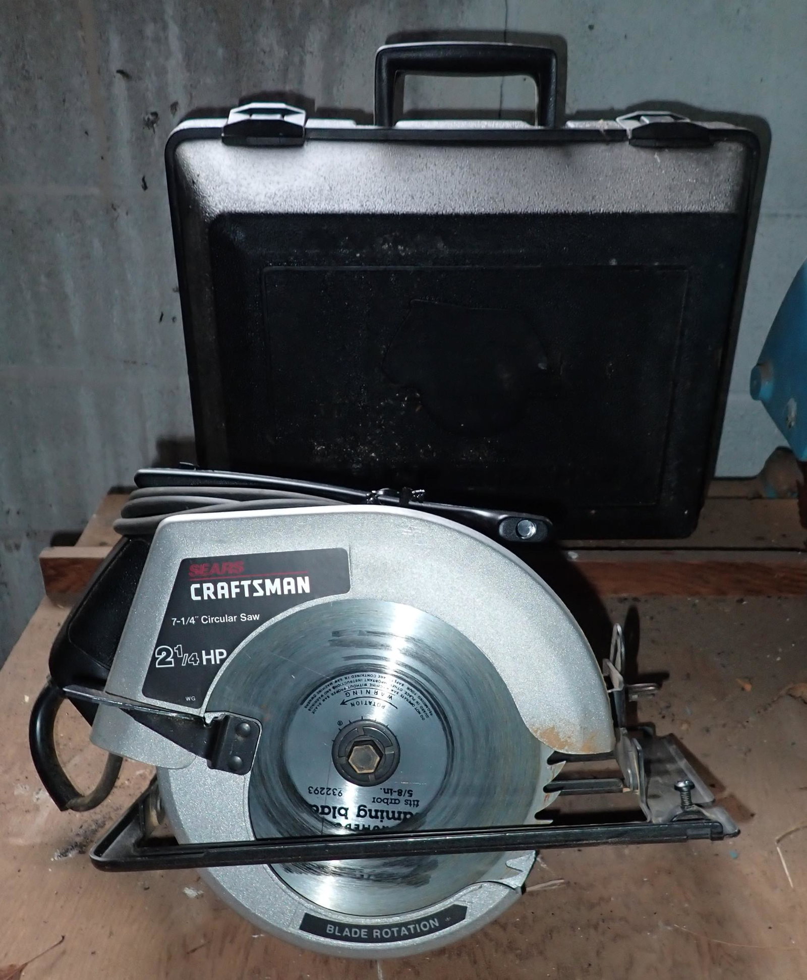 Craftsman 7 1/4" Circular Saw (1 of 3)