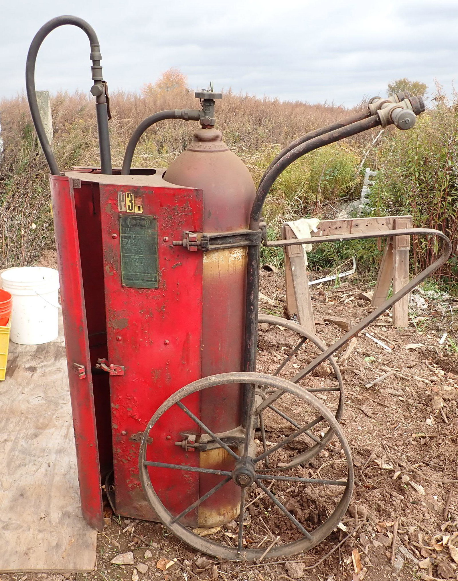 C.O Two Wheeled Type Fire Extinguisher (1 of 6)