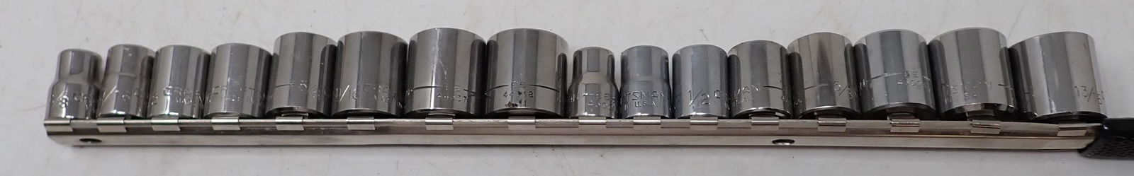 Craftsman 3/8" Drive Sockets 6 & 12 Point (1 of 2)