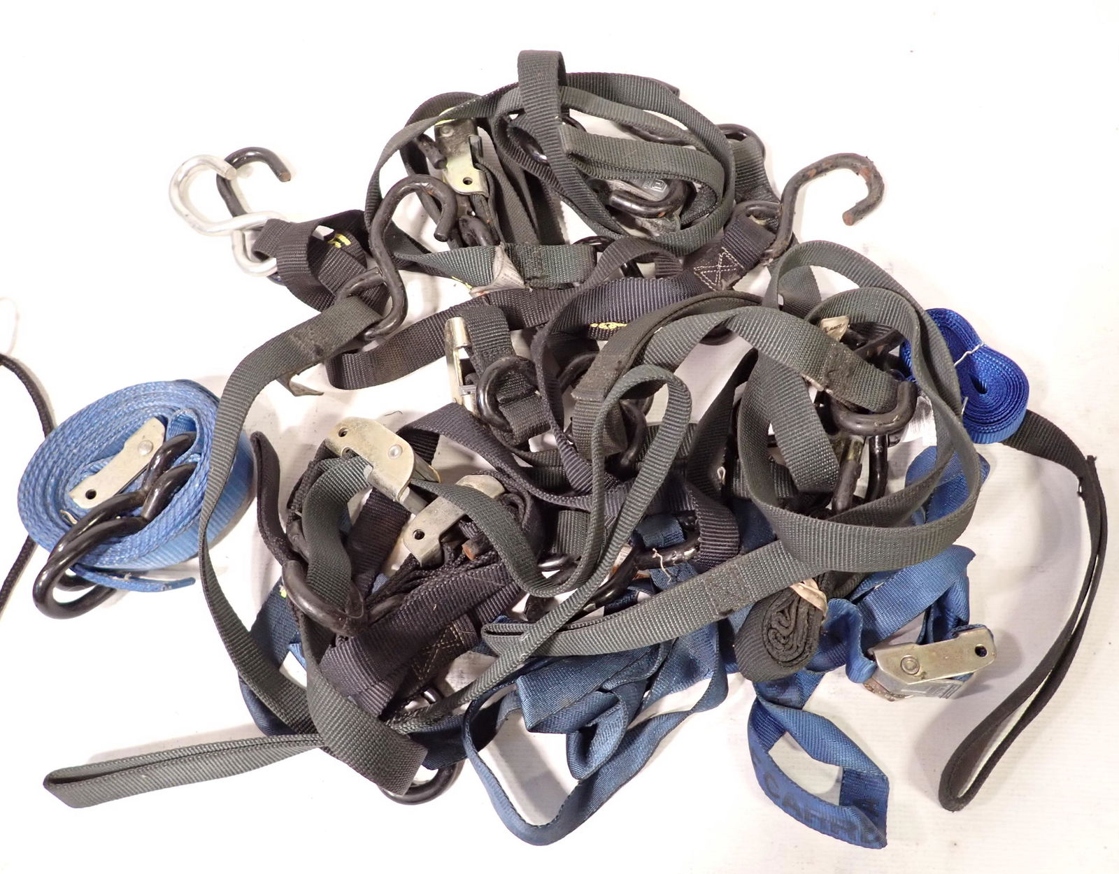 Tie Down Straps (1 of 1)