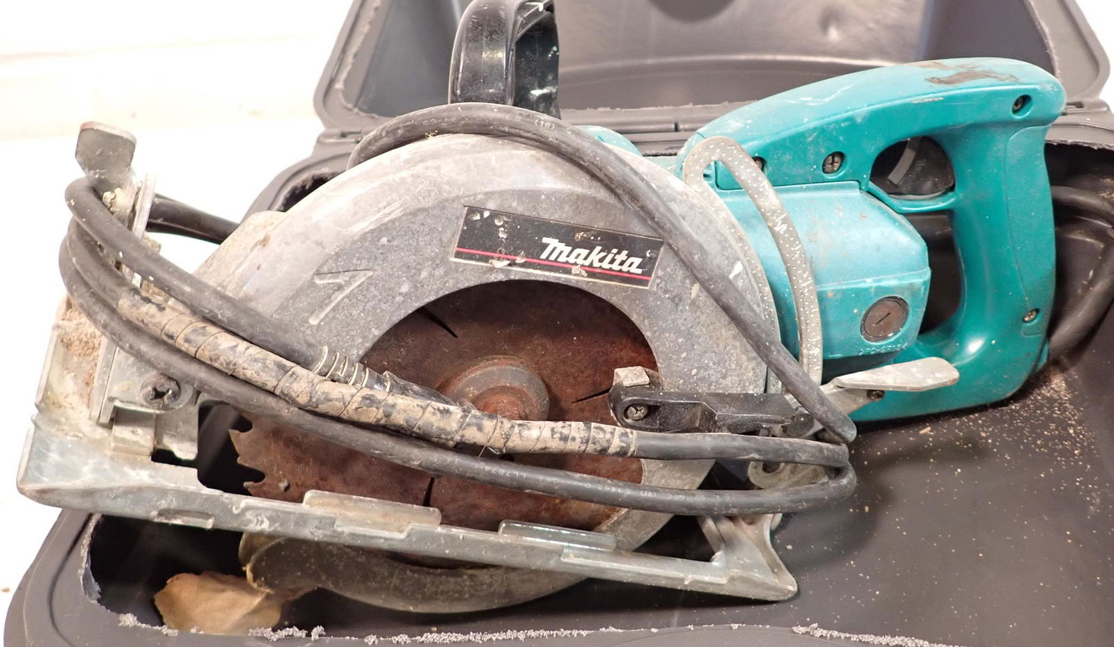 Makita 5177b 7 1 4