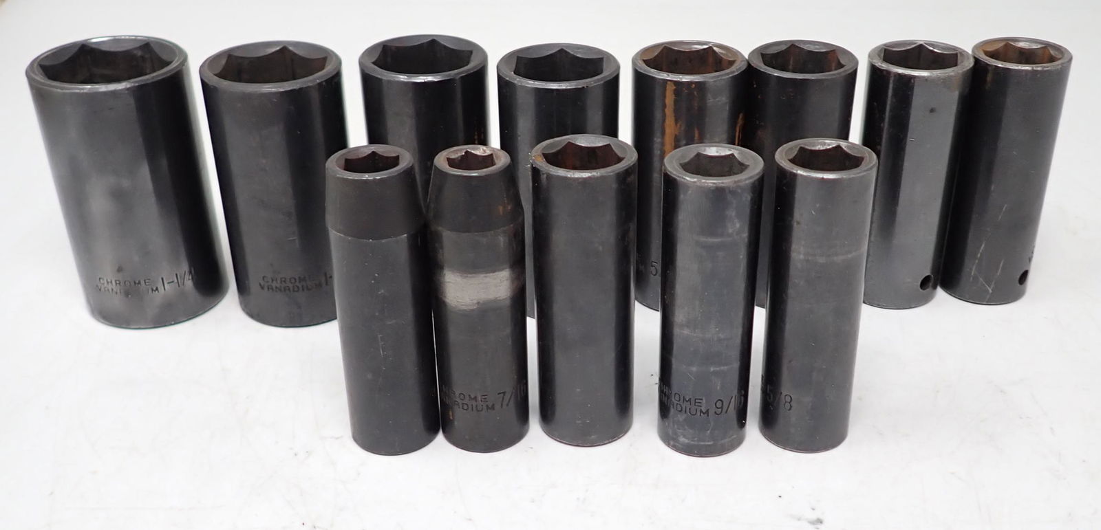 Chrome Vanadium SAE 1/2" Drive Sockets (1 of 2)