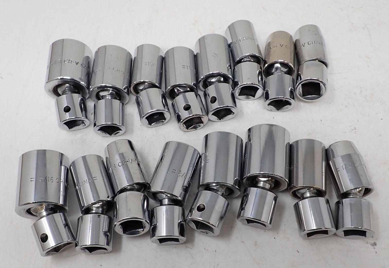 SAE & Metric 1/2" Drive Swivel Sockets (1 of 2)