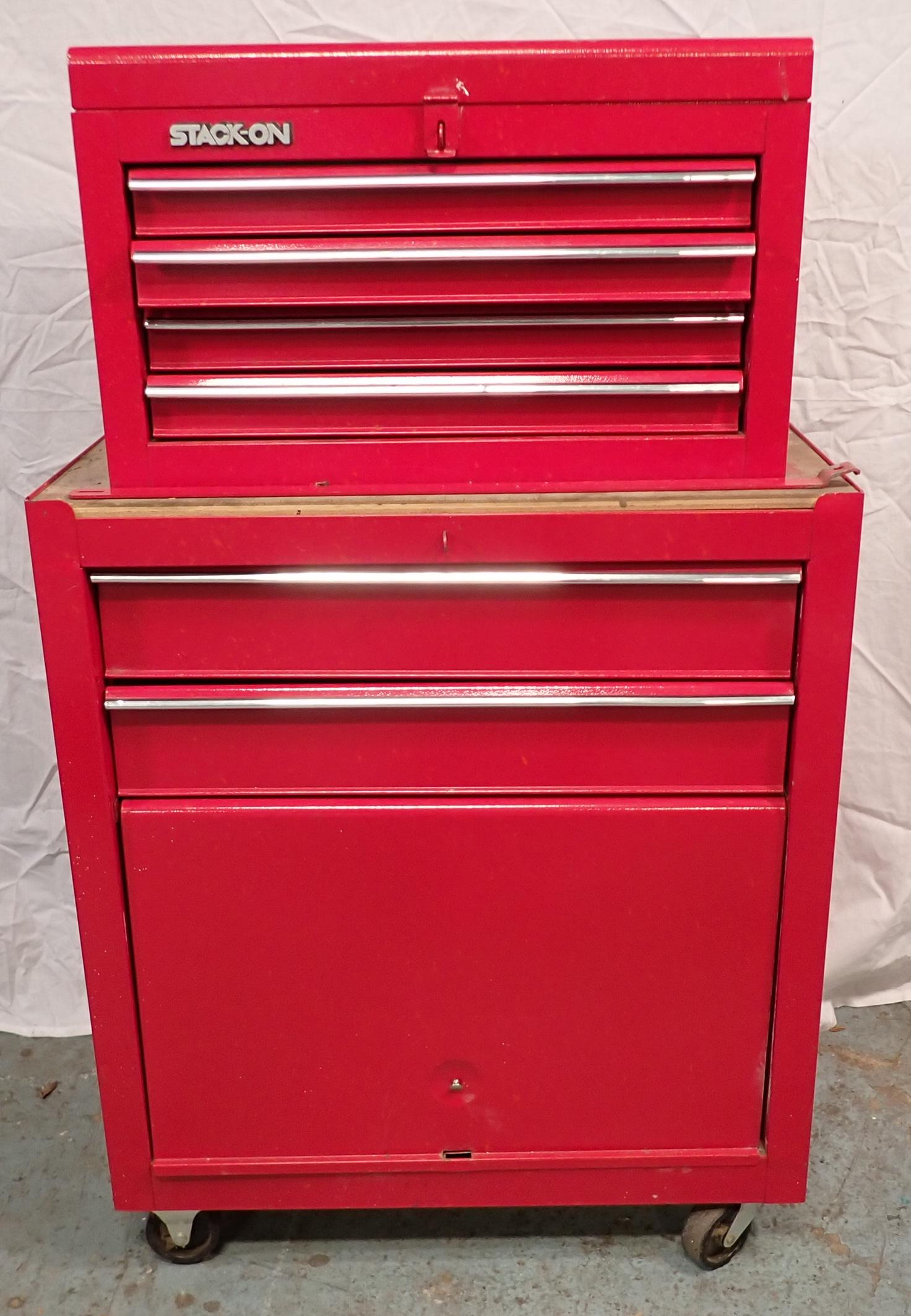 Stack On Rolling Toolbox (1 of 6)