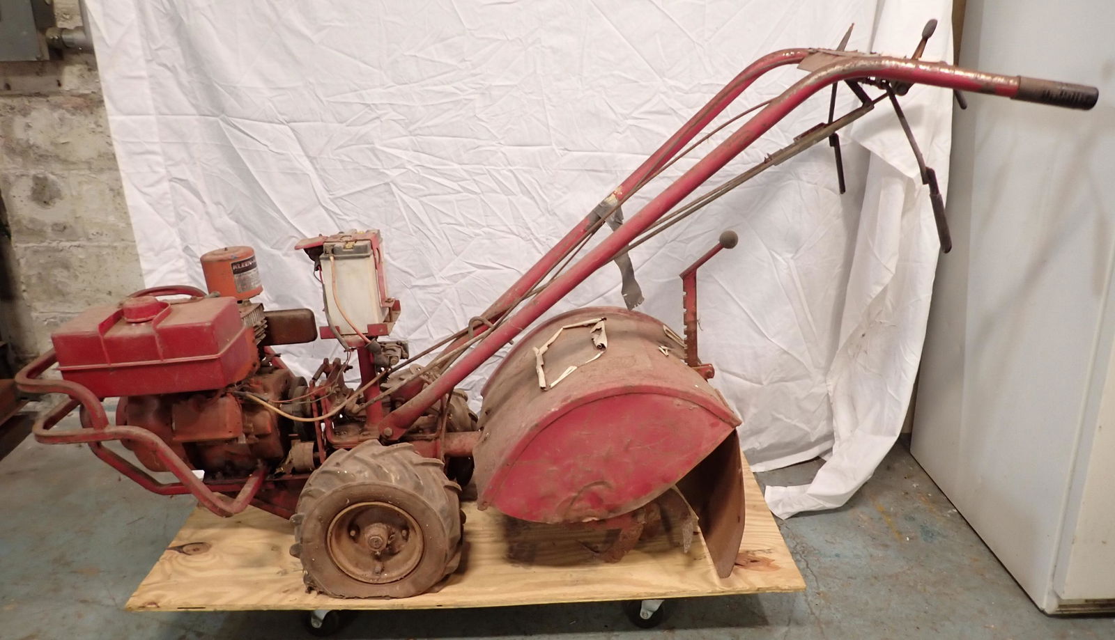 Troy Bilt Rototiller (1 of 7)