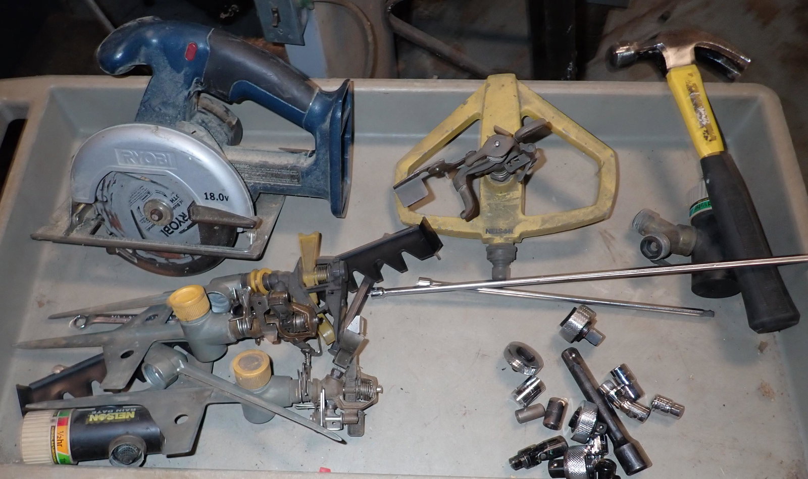 Finger Rachets Sprinklers Misc Tools: Getting all on cart. NO SHIPPING !