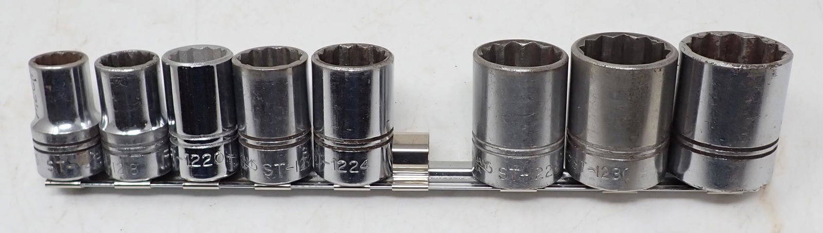 Williams 12 Point 1/2" Drive Sockets (1 of 2)