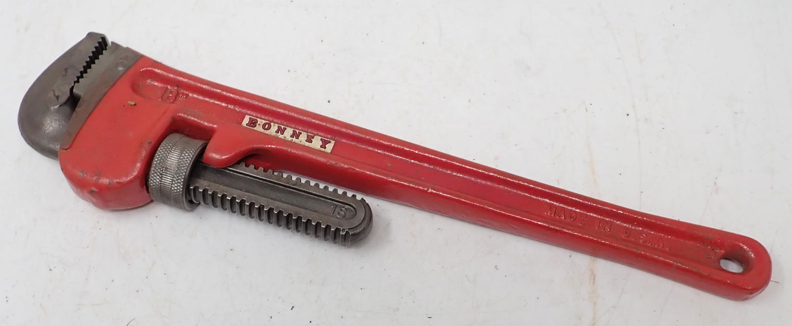 Bonney 18" Pipe Wrench (1 of 2)