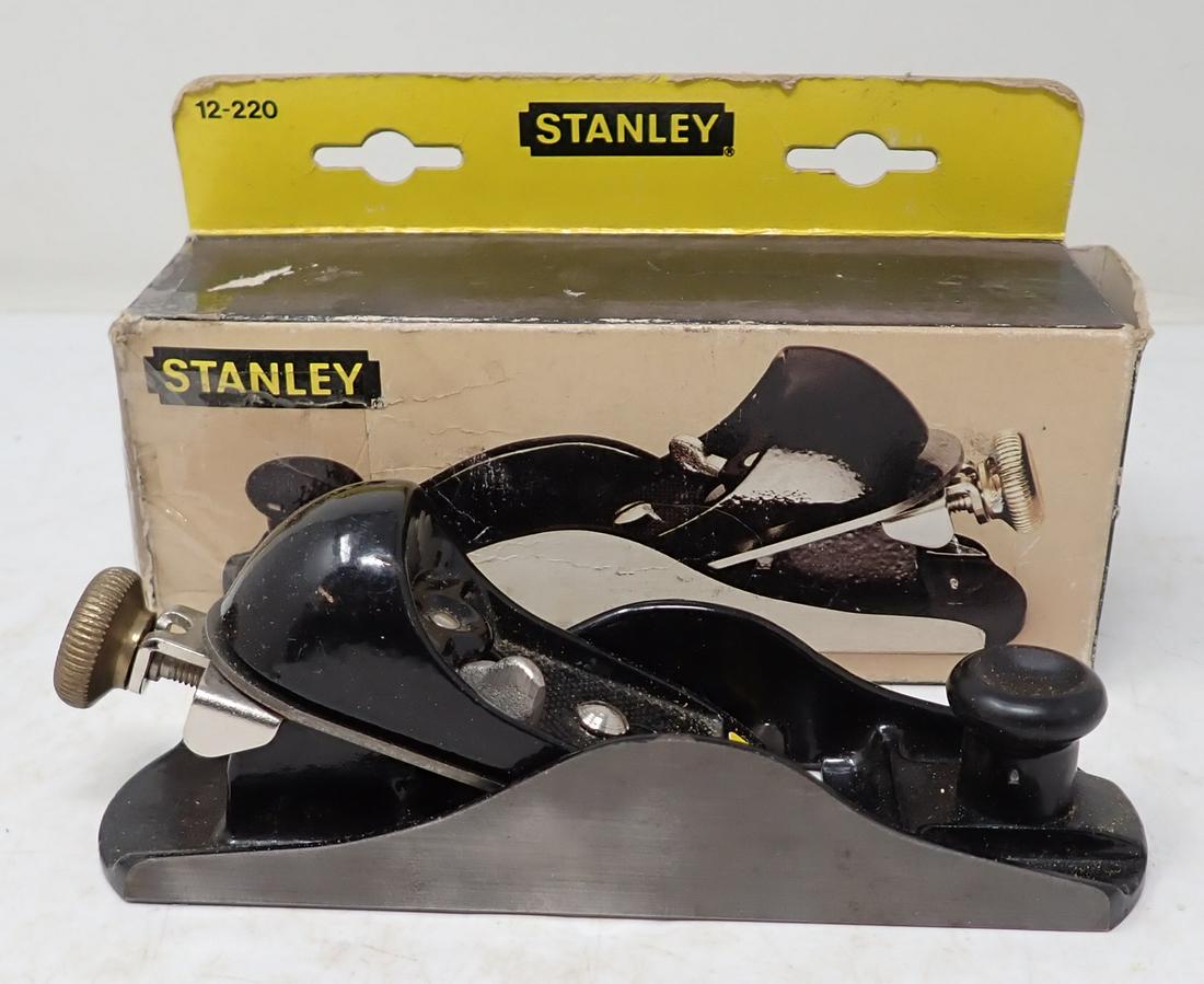 Stanley 12-220 Block Plane: In original box