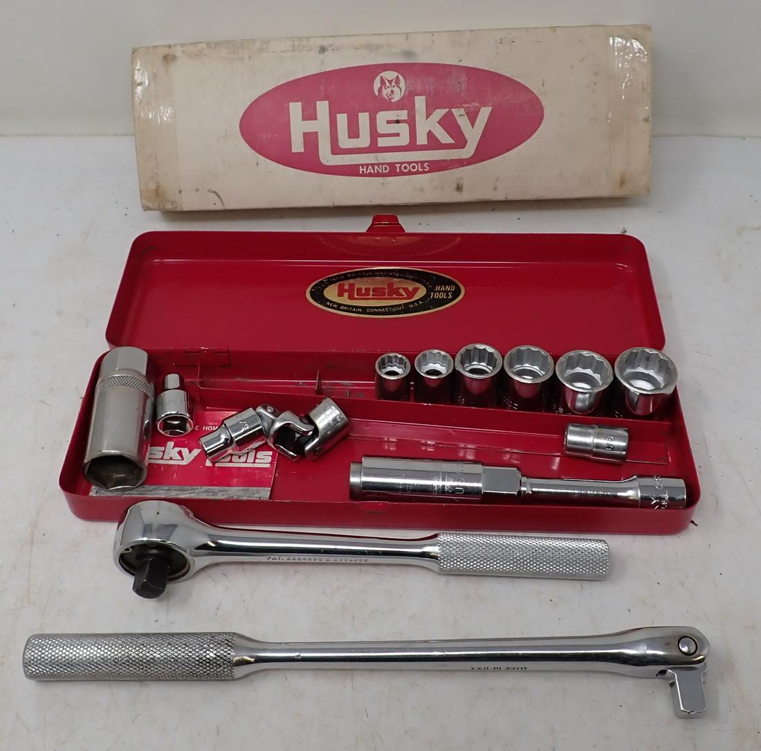 Vintage Husky 3/8" Drive Rachet Sockets Extension (1 of 4)