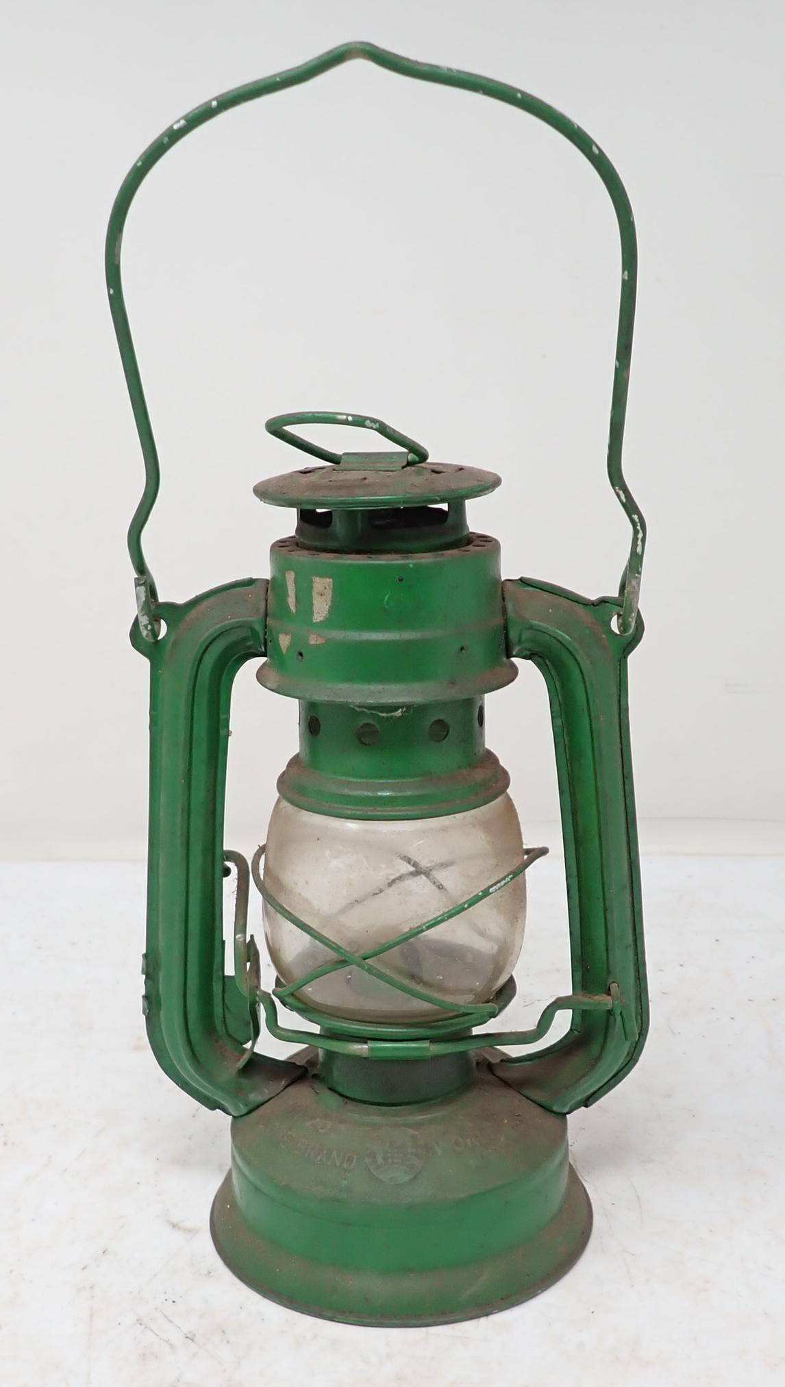 Globe Brand Tubular Barn Lantern (1 of 2)
