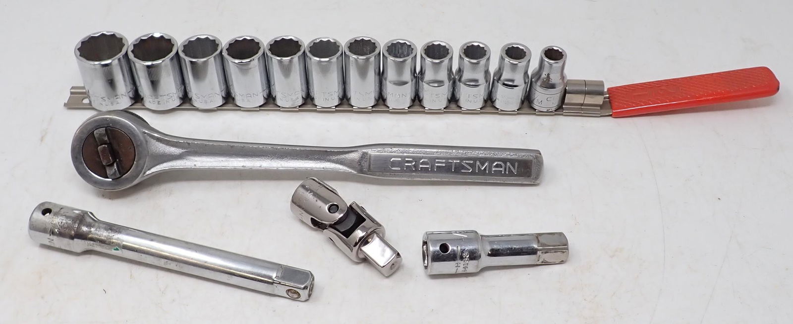 Craftsman 1/2" Drive Rachet Metric Sockets (1 of 3)