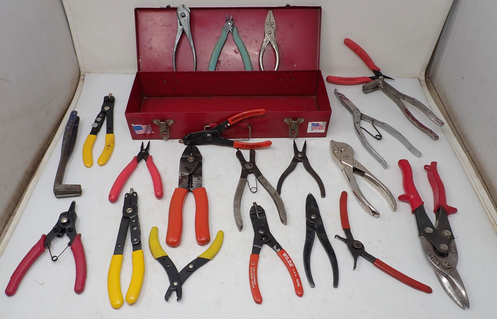 Ring Pliers Wire Strippers Misc Tools (1 of 6)