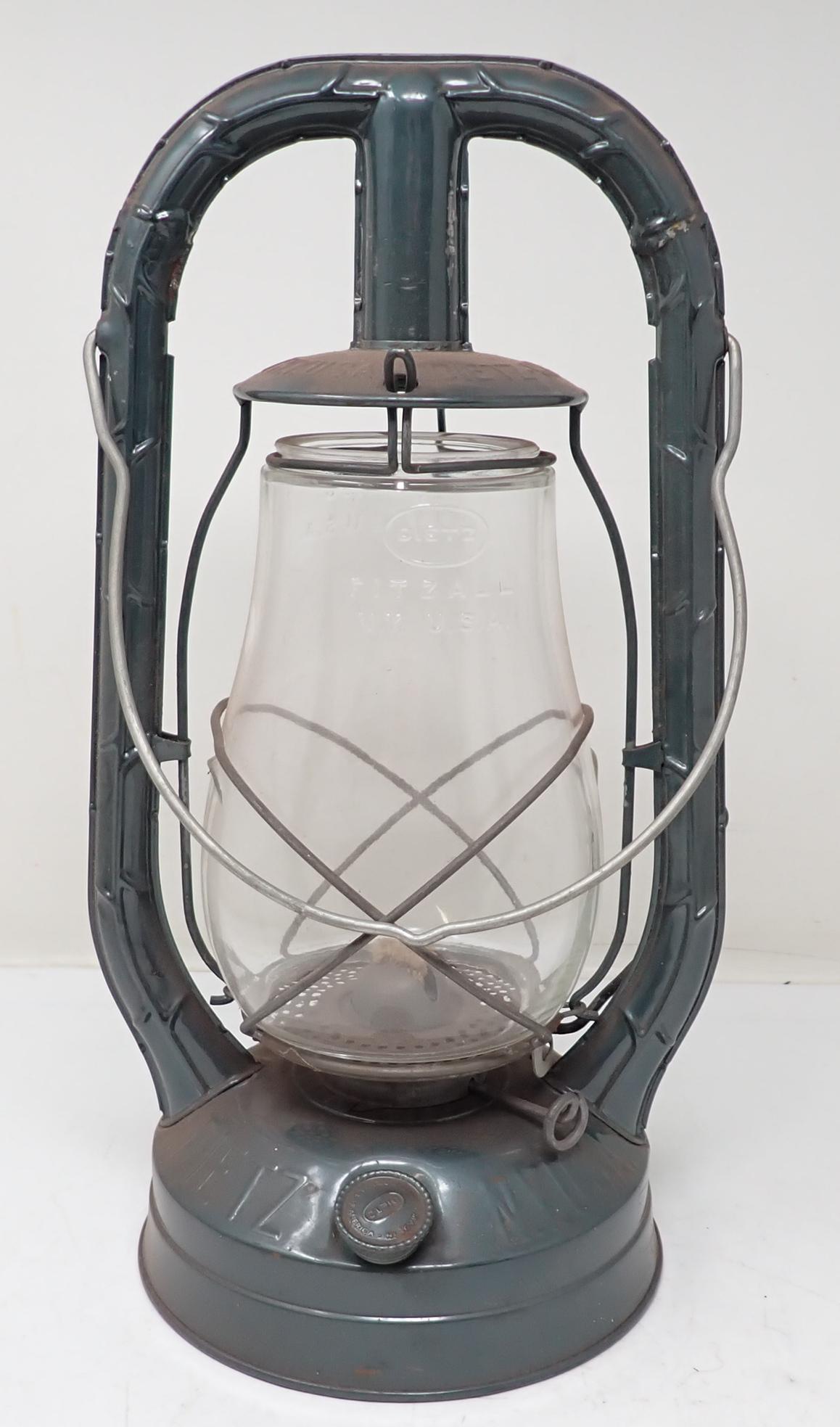 Dietz Monarch Tubular Lantern (1 of 1)