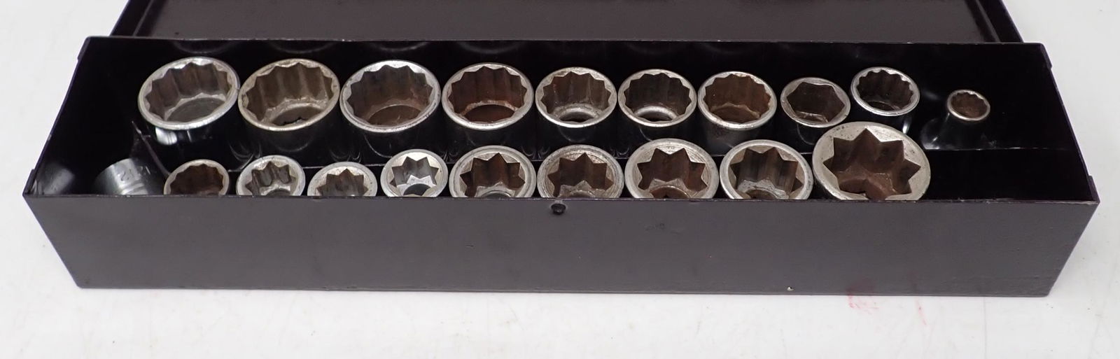 Williams Tools 1/2" Drive Sockets (1 of 4)