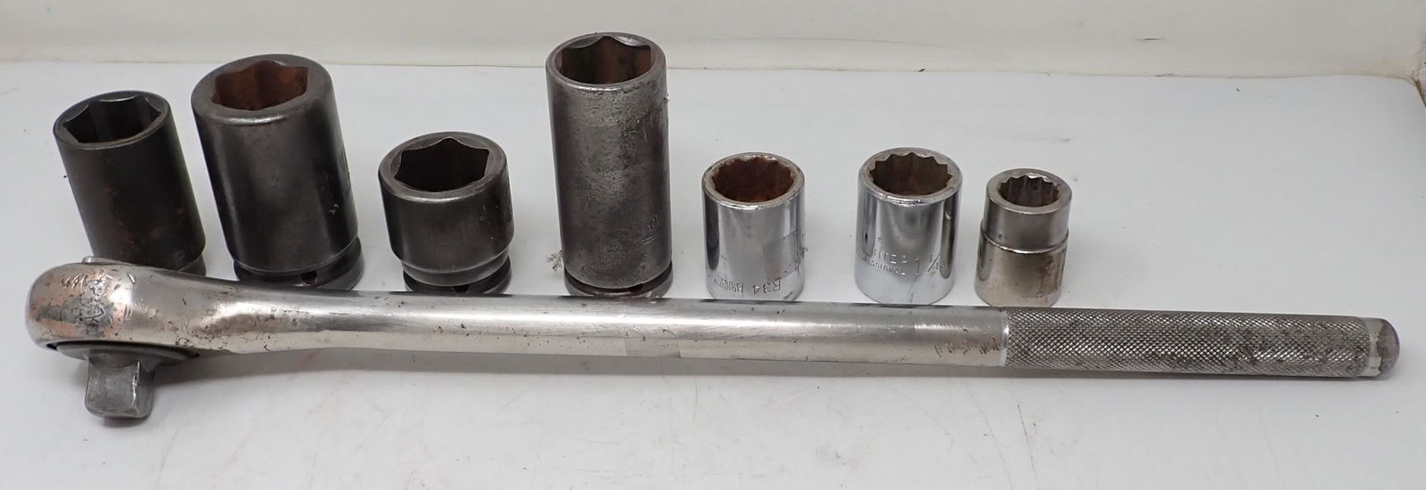 3/4" Drive Rachet & Sockets (1 of 5)