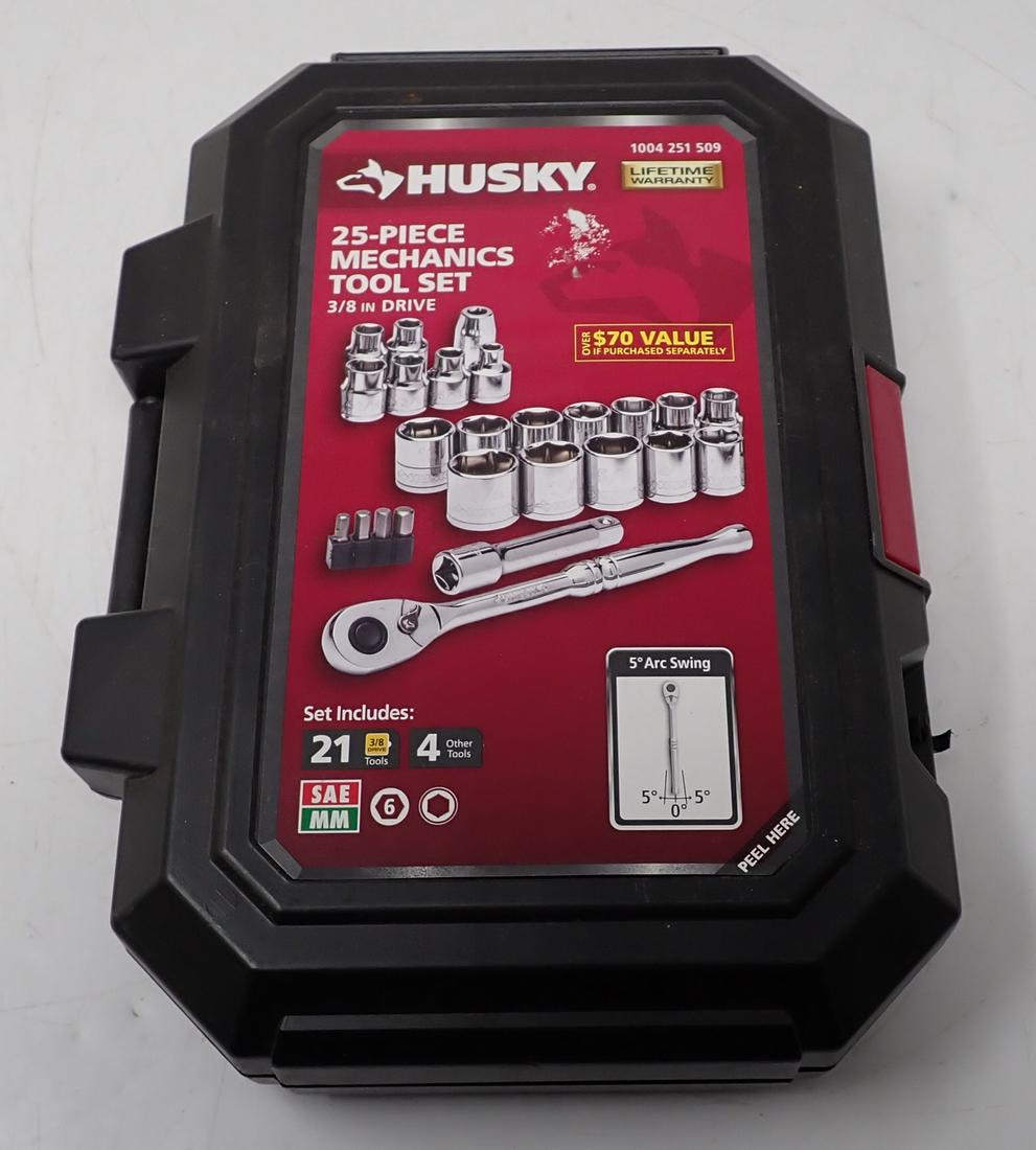 Husky 3/8" Drive 25pc Mechanics Tool Set (1 of 3)