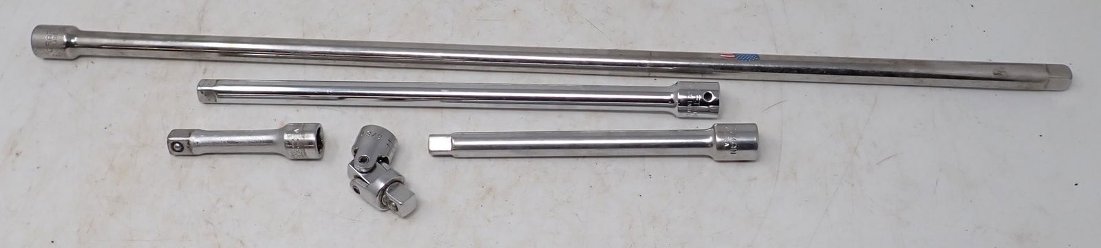 Craftsman 3/8" Drive Extensions and Swivel (1 of 1)