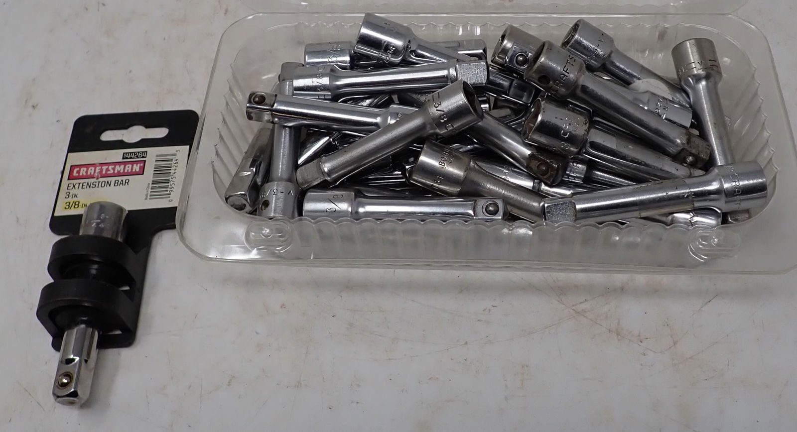 37 Craftsman 3/8" Drive 3" Extensions (1 of 3)