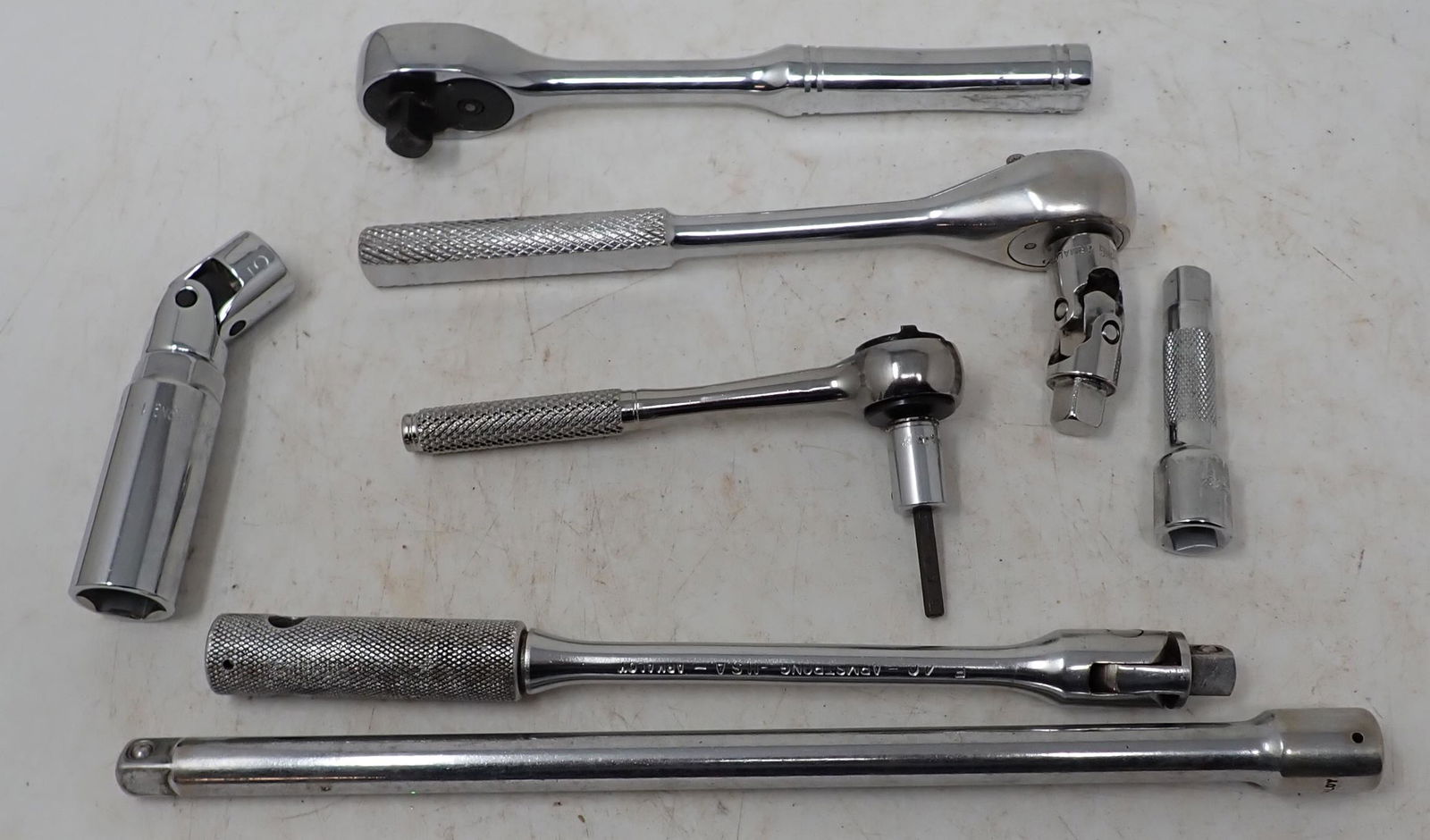 Armstrong 1/4" 3/8" Drive Rachets & Extensions (1 of 2)