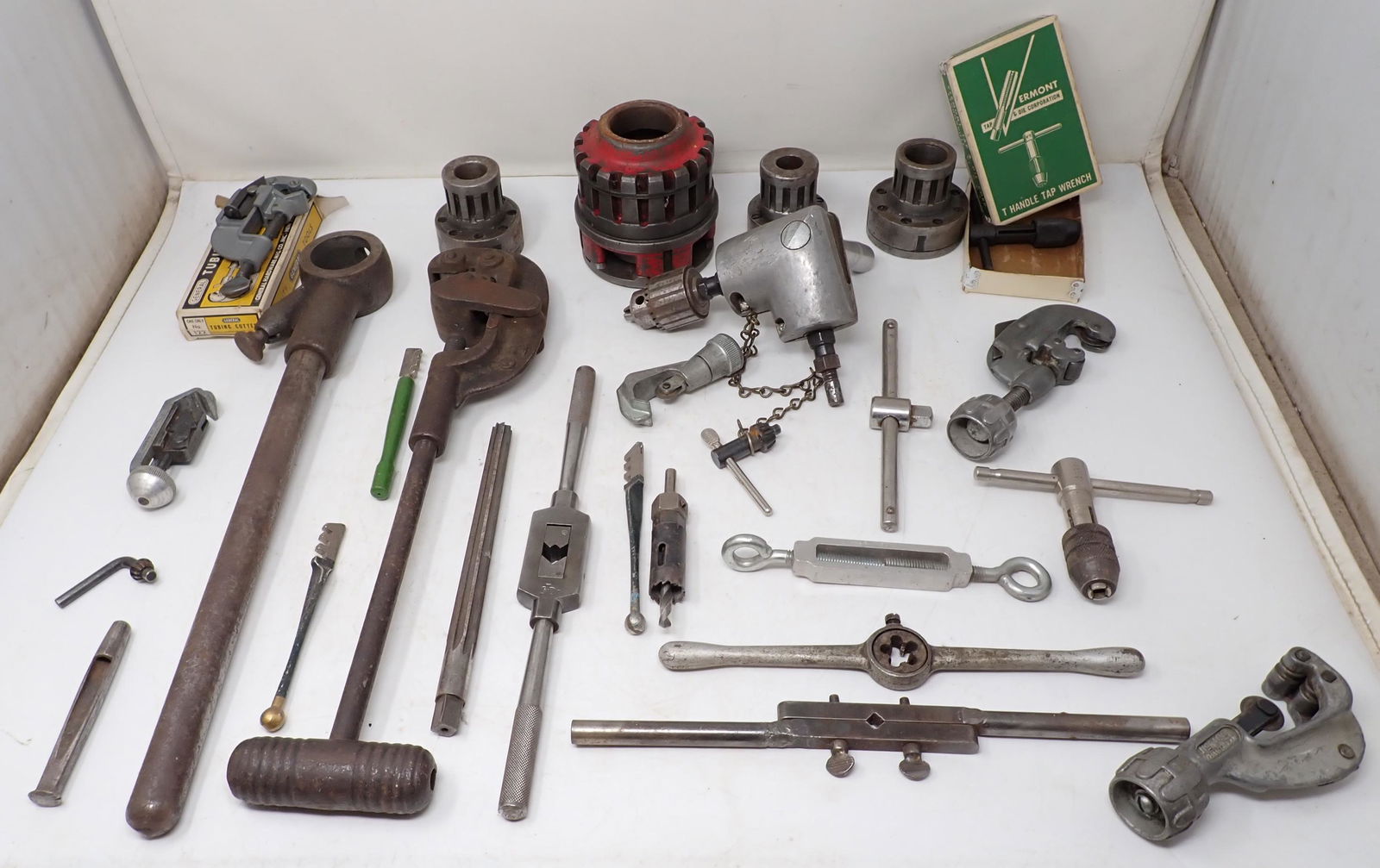 Tubing Cutters Pipe Threaders Misc Tools (1 of 6)