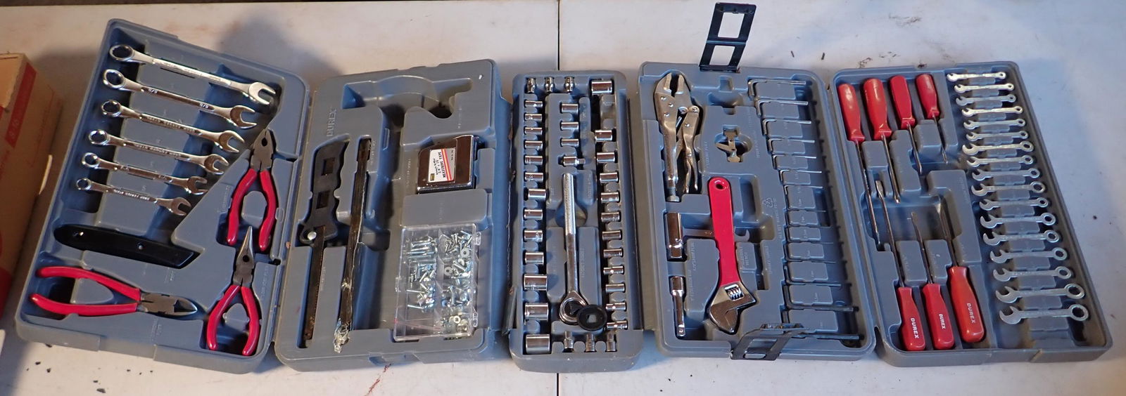 Durex Tool Set with 3/8" Drive Rachet & Sockets (1 of 4)