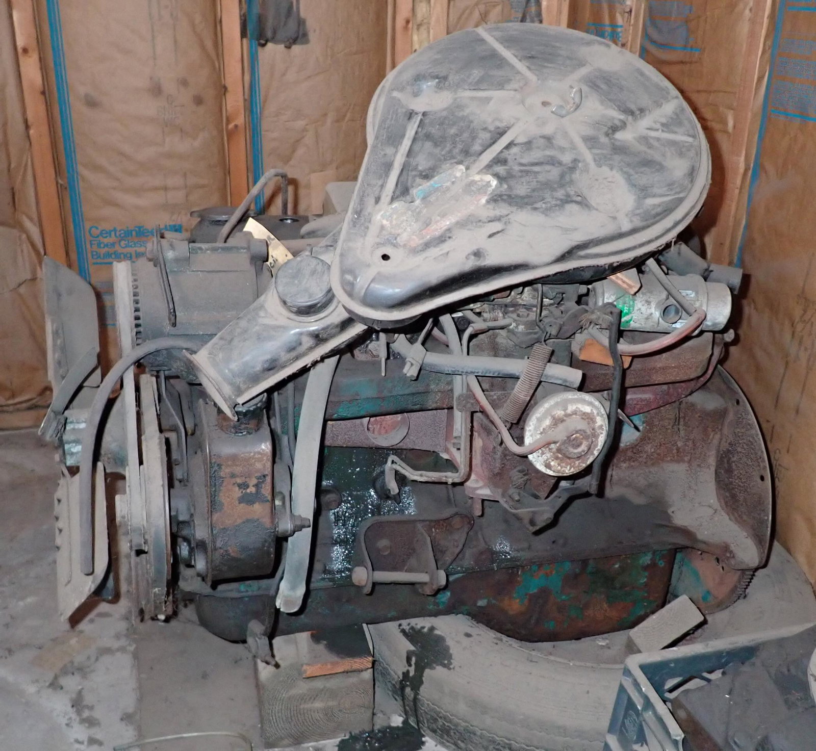 1977 AMC Pacer 258 Ci Motor: Tag on it says " 38,000 miles". Bring proper help and equipment to load. NO SHIPPING !
