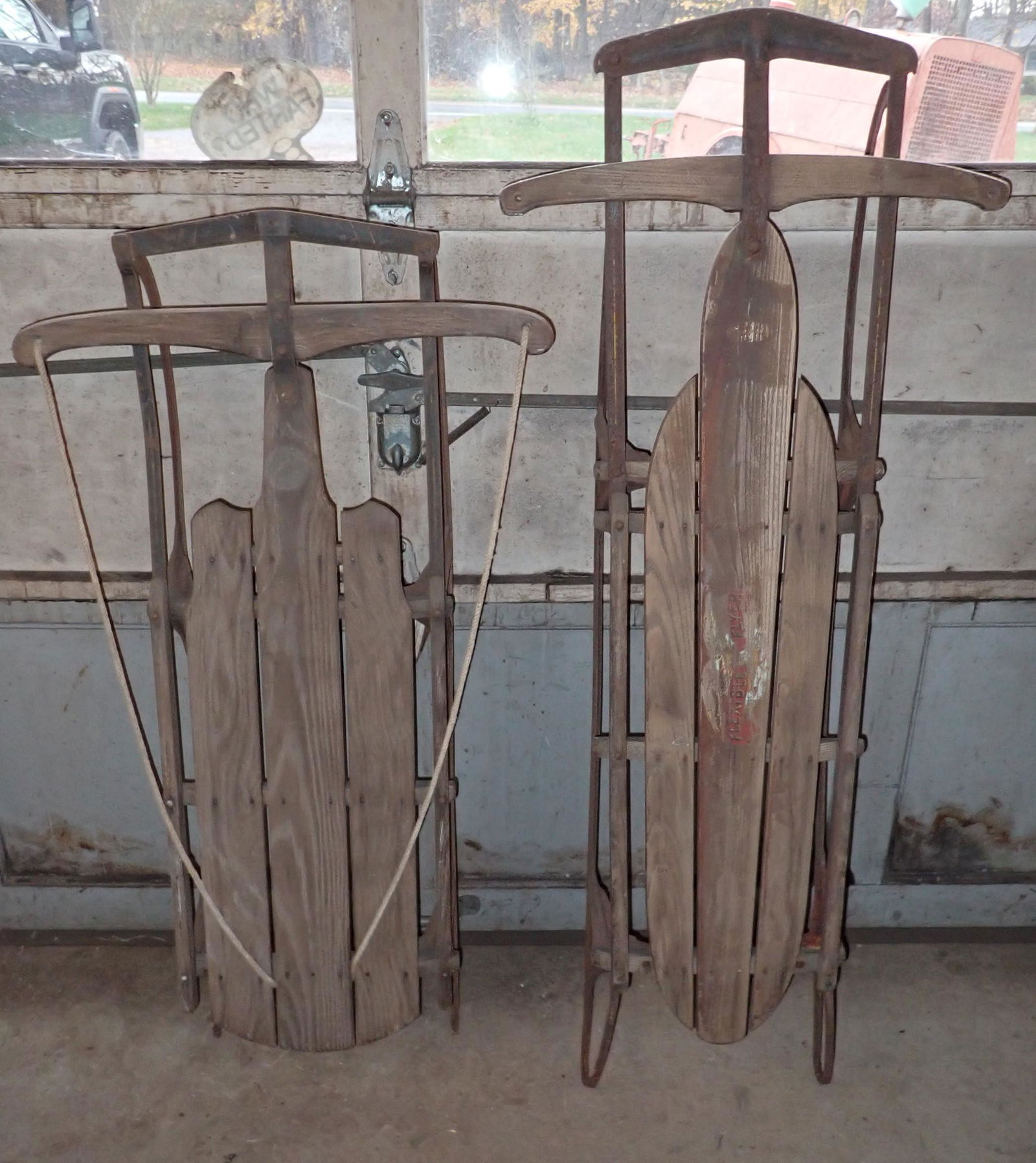 Sleds incl Flexible Flyer Airline Junior (1 of 3)