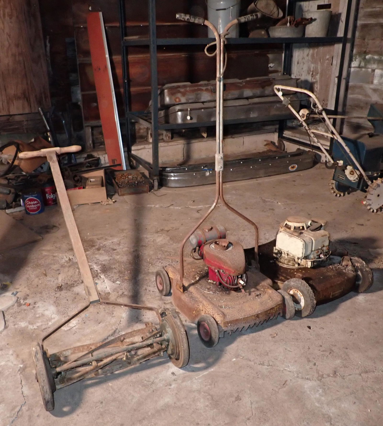 2 Vintage Push Mowers & Reel Mower (1 of 3)