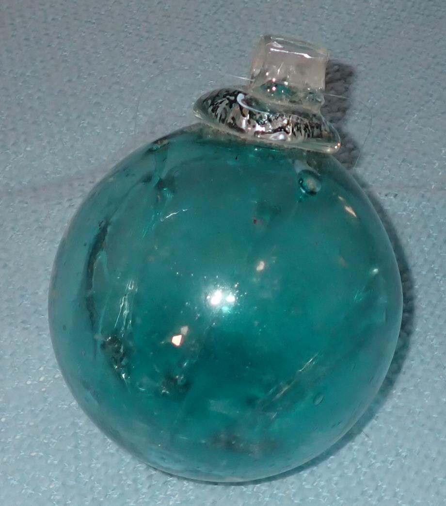 Blue Glass Fish Net Ball: Approx 5" in diameter