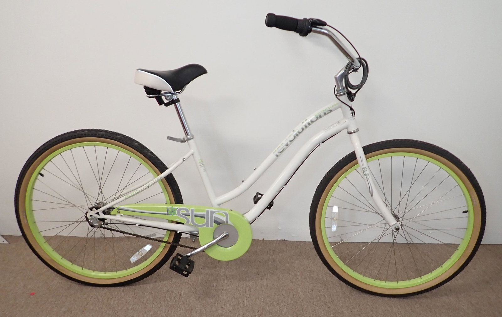 Sun Bicycles Revolutions Beach Bike (1 of 4)