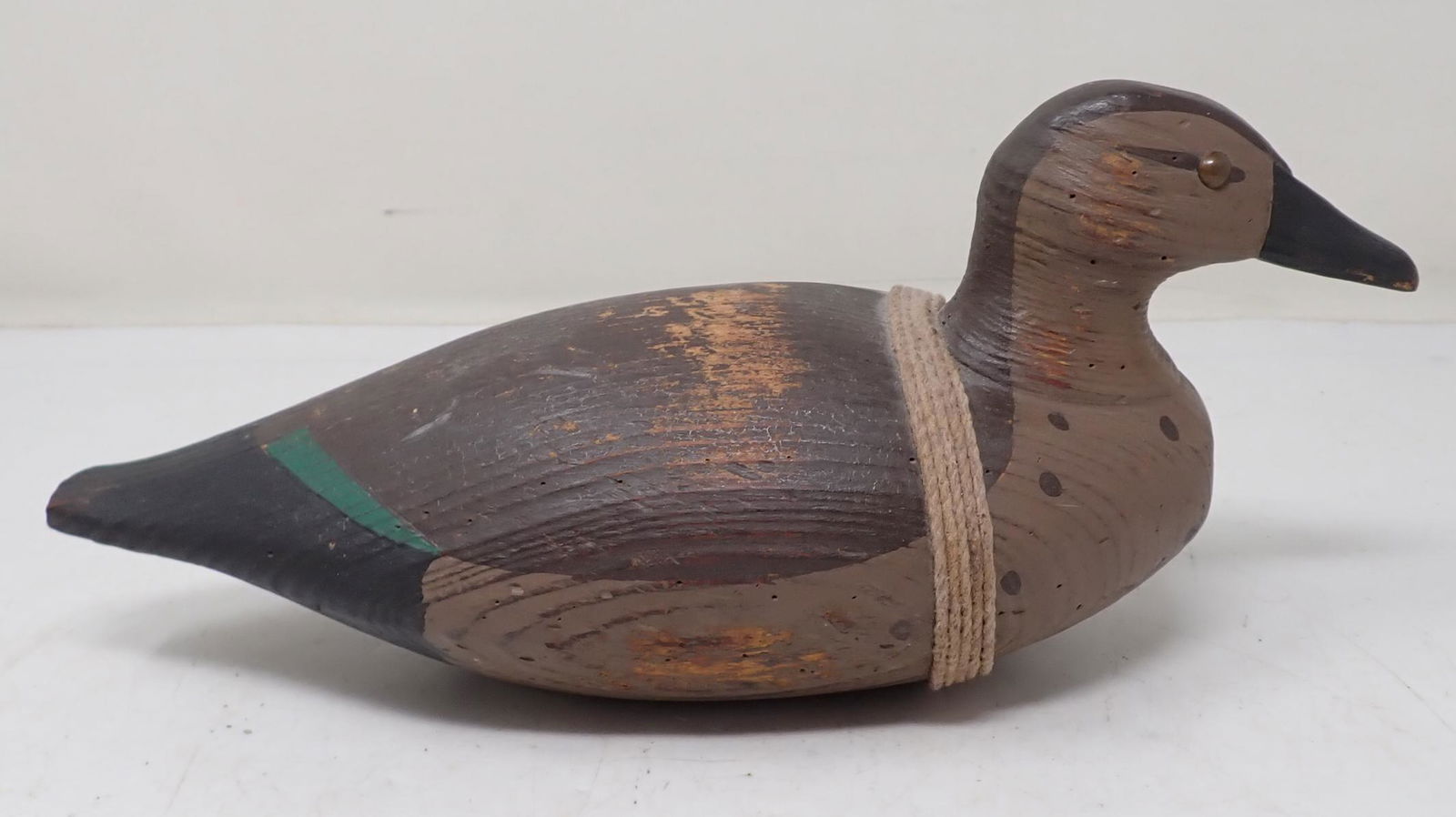 White Duck Decoy (1 of 5)