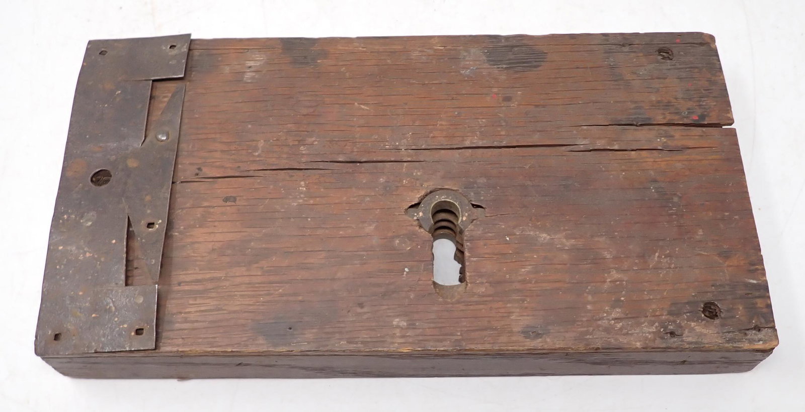 Antique Wooden Door Lock: Approx 1 1/2" x 5 7/8" x 10 3/4"