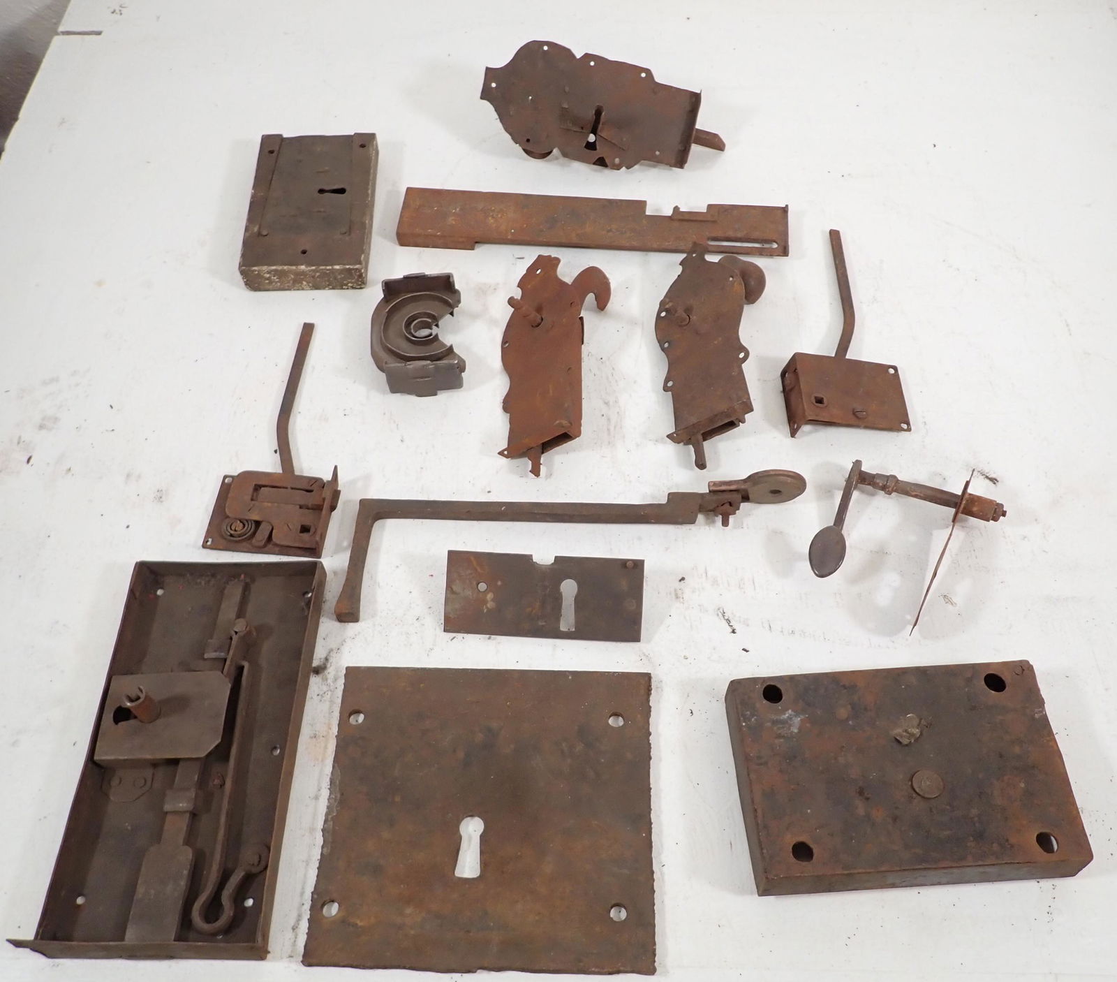 Door Locks / Parts (1 of 7)