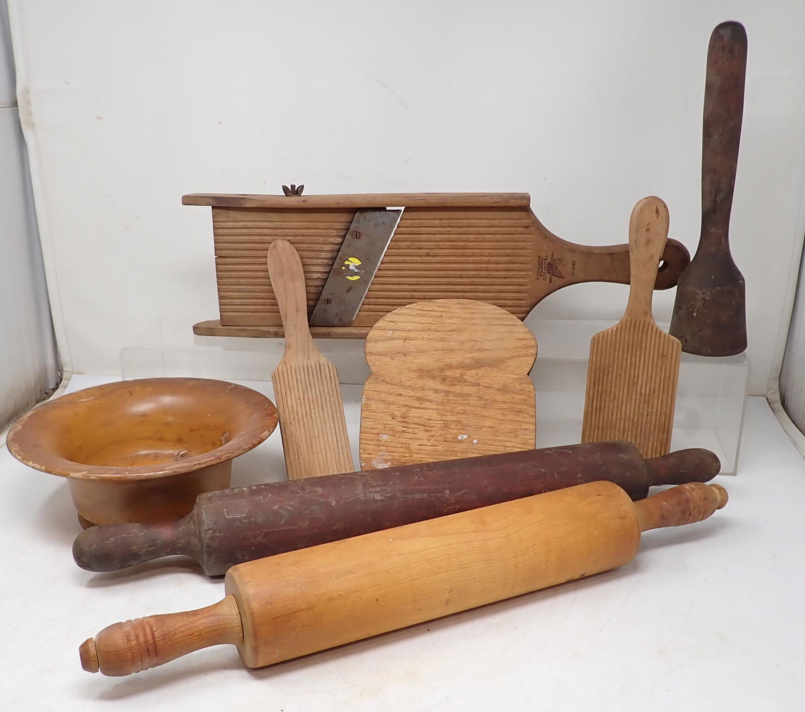 Woodenware Rolling Pins Masher & Misc (1 of 5)