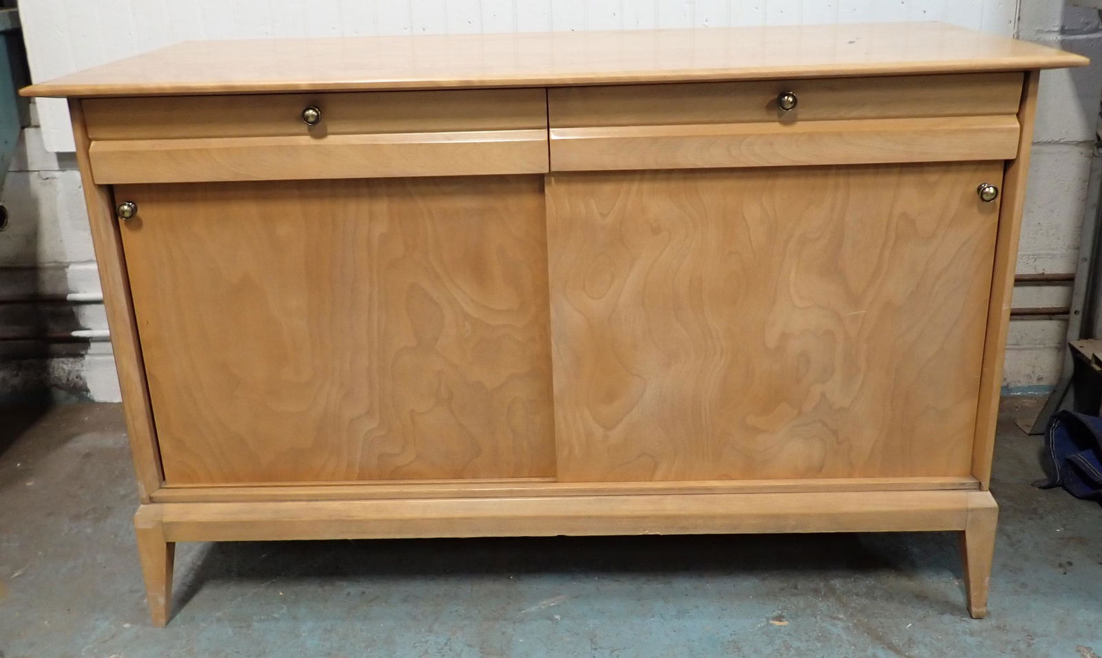 Heywood Wakefield Sable Buffet (1 of 12)