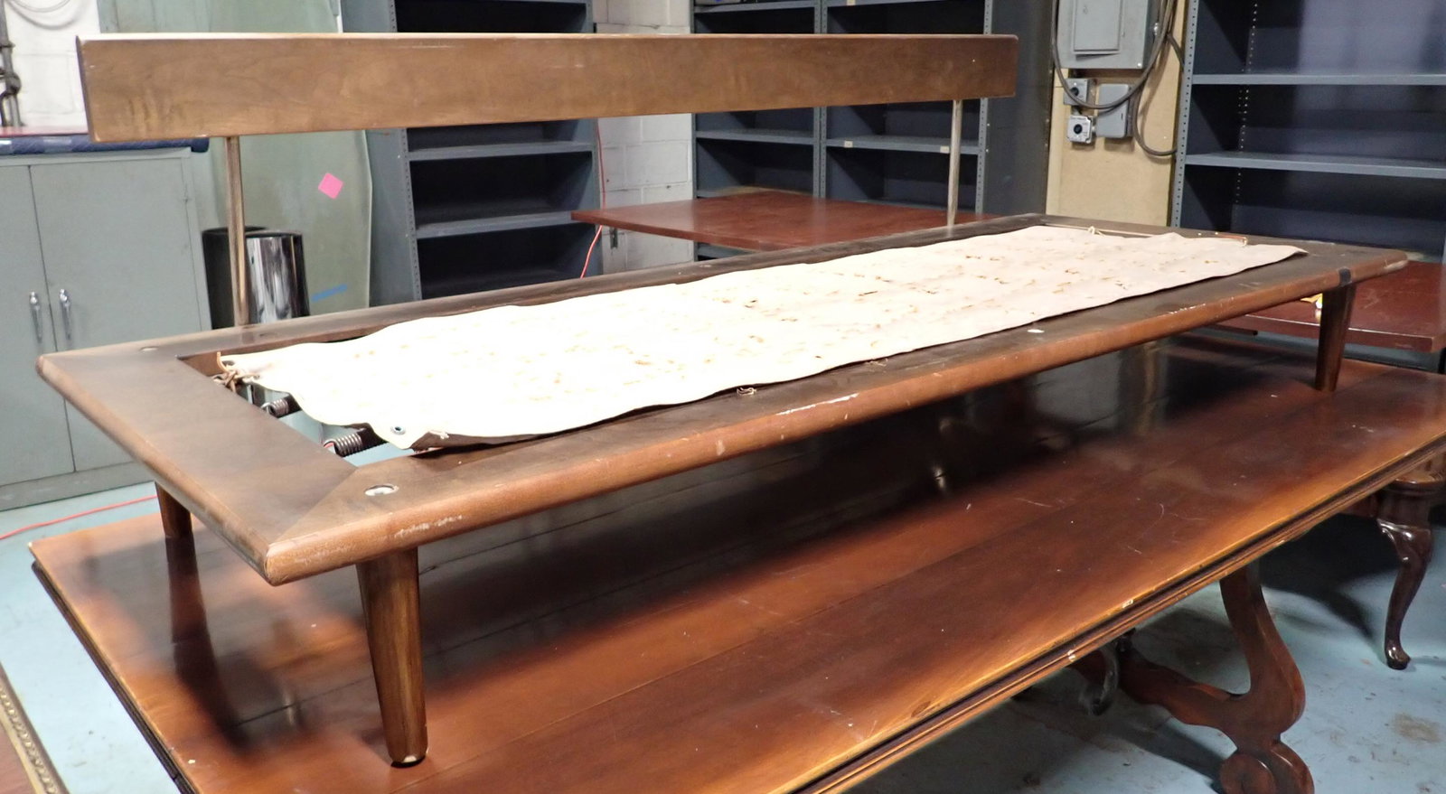 Mid Century Modern Sofa: Approx 75" long, 35 1/4" deep, 9 1/2" to seat, 24" total height. NO SHIPPING ! Bring help to load