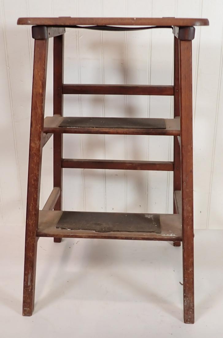 Vintage Step Stool (1 of 4)