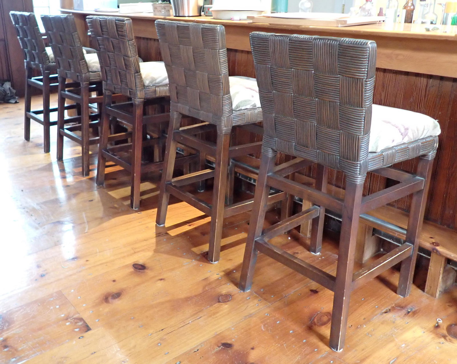 5 Bar Stools / Chairs (1 of 6)