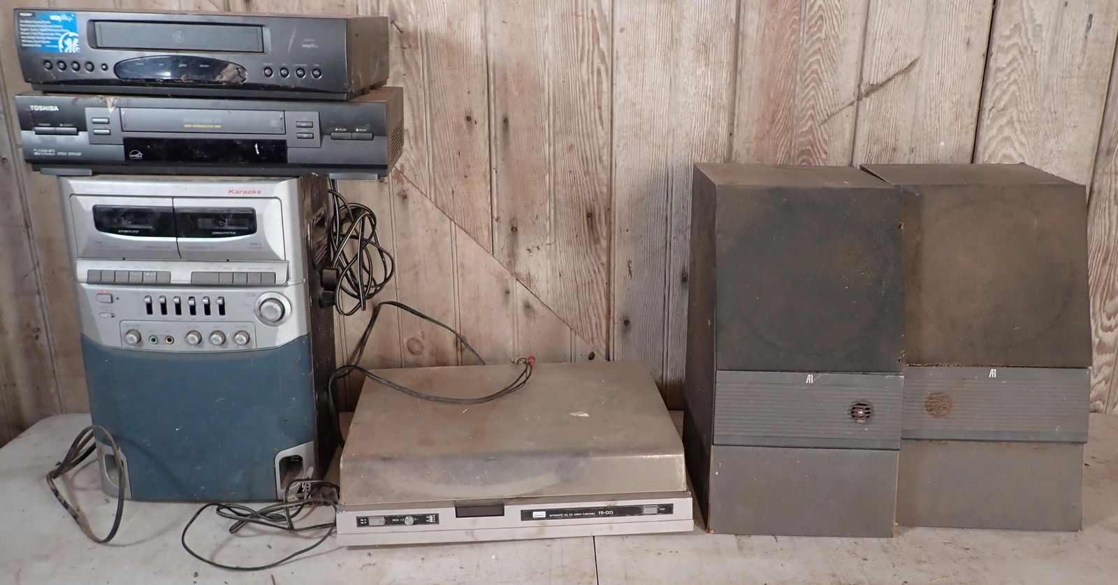 Sansui FR-D25 Turntable & Misc Electronics (1 of 11)