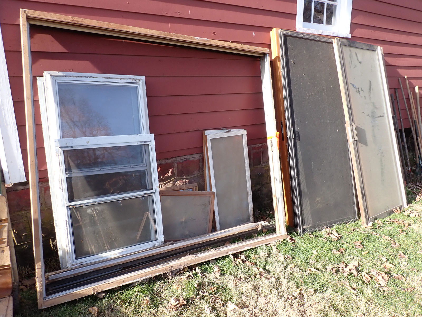 Sliding Glass Doors Frame & Windows: Bring help to load. Must take all and NO SHIPPING ! Items in this lot are located outside. If there is snow on the ground for pick up day, it is the buyers responsibilty to uncover, or dig out of ice.