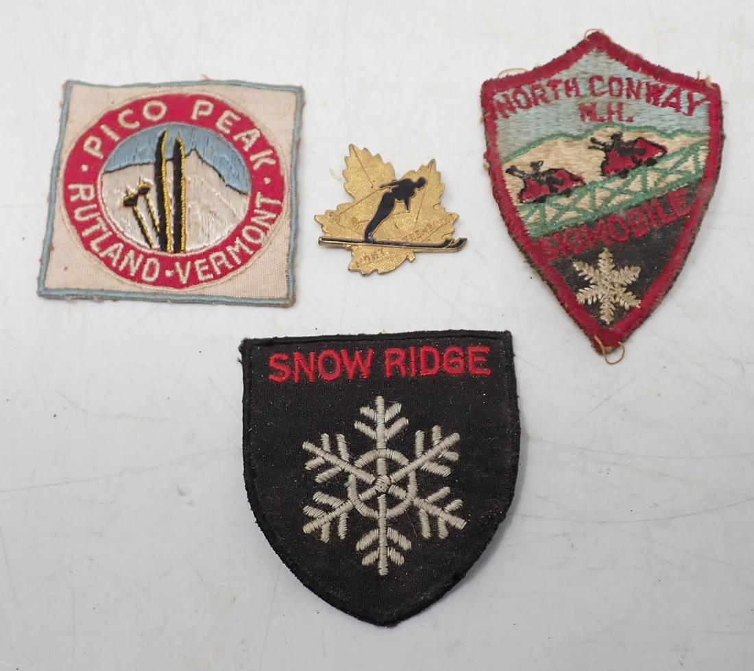 Skiing Patches Pin incl Skimobile (1 of 3)