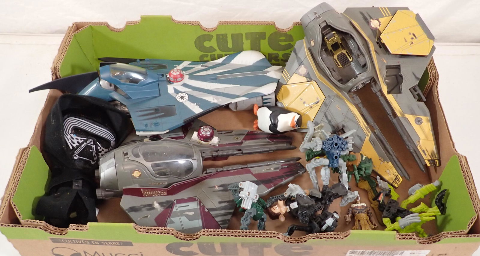 Misc Toys / Action Figures (1 of 3)