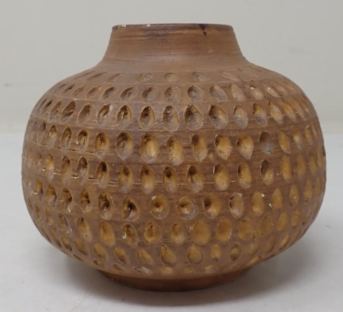 B Wells Pottery Vase (1 of 4)
