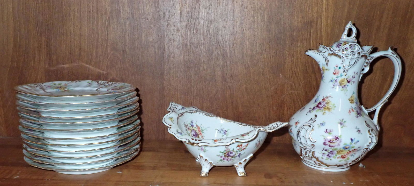 Dresden Plates Footed Bowl Teapot (1 of 7)