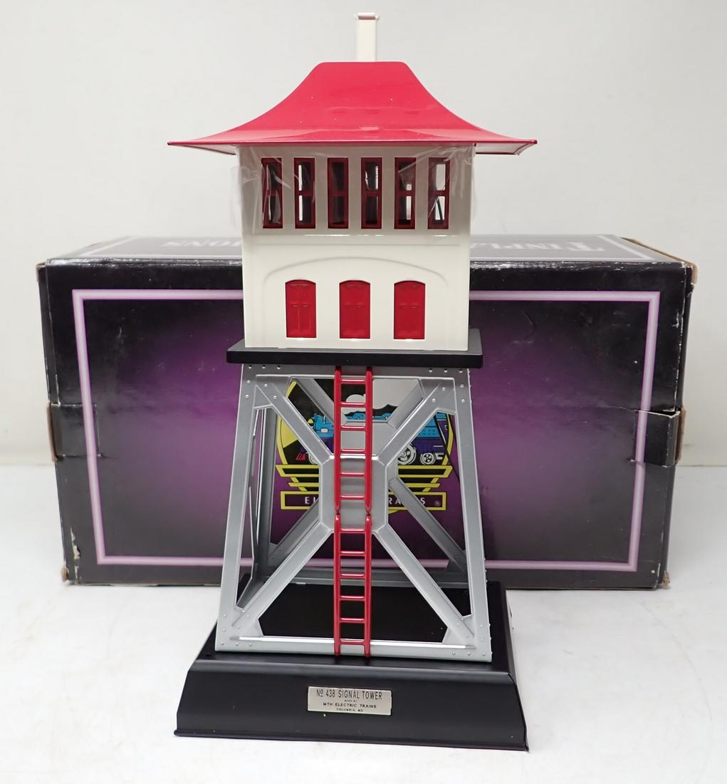 MTH No. 438 Signal Tower (1 of 3)