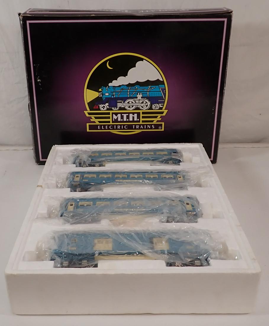 Tinplate Traditions 600 Series 4 Passenger Car Set (1 of 5)