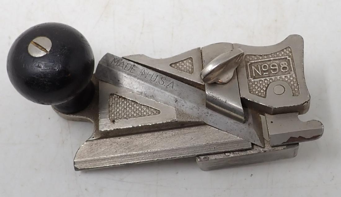 Stanley No. 98 Side Rabbet Plane (1 of 3)