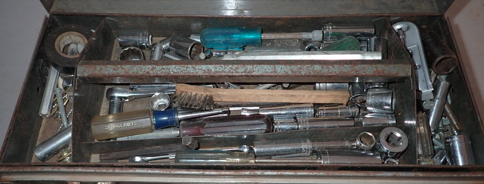 Misc Sockets incl Craftsman & Vintage Toolbox (1 of 6)