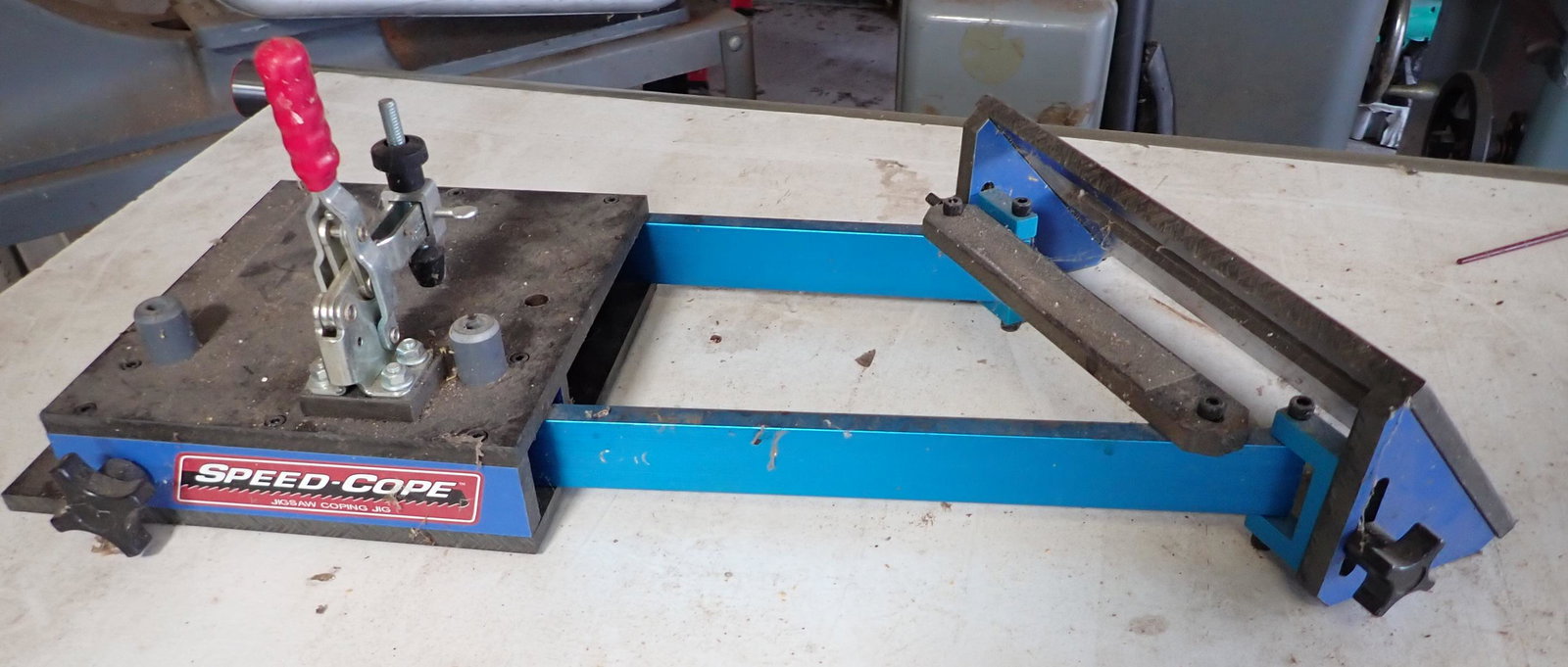 Speed Cope Jigsaw Coping Jig (1 of 3)